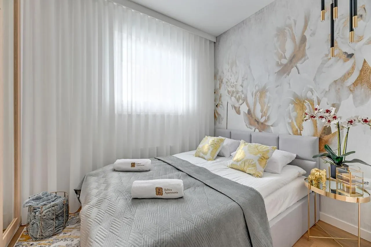 Diamond Suites - Sea View Gdansk 0*,  Poland